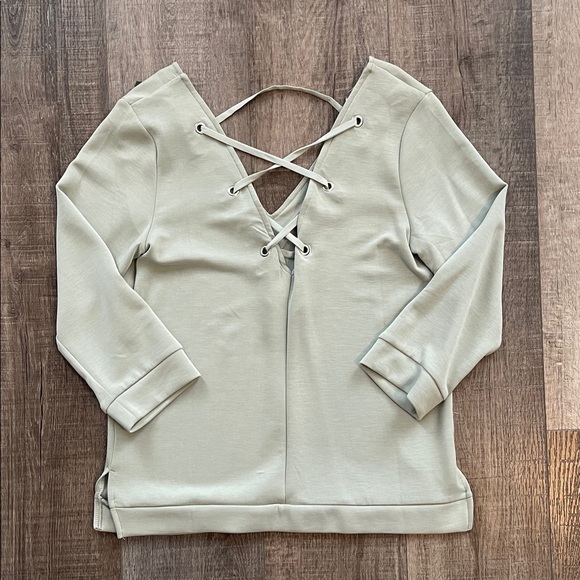 DYNAMITE TOP - Picture 3 of 4